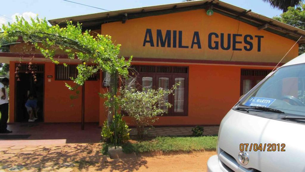 מלון טרינקומאלה Amila Guest מראה חיצוני תמונה